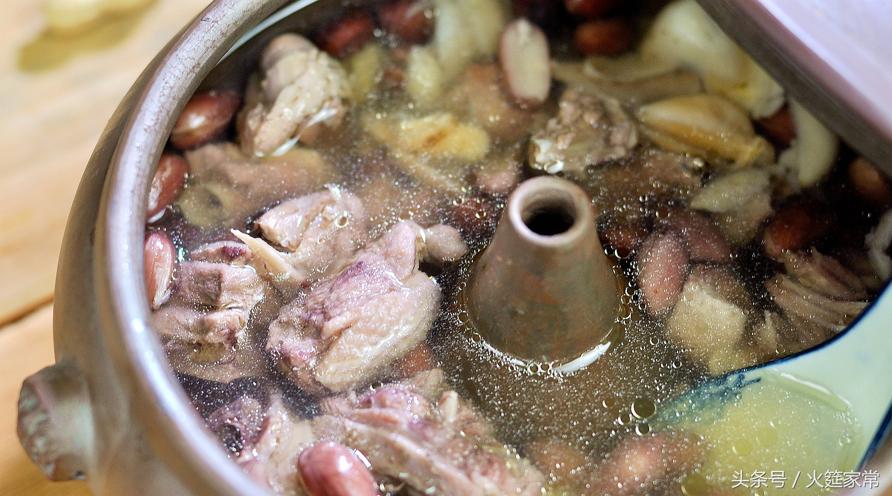 老鸭百合汤做法,老鸭汤和什么一起煲汤好喝