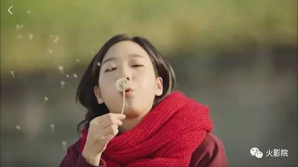 无论《鬼怪》会不会烂尾，我都迷上了这个大脸盘、小眼睛的妹纸！