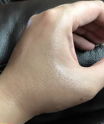 植村秀卸妆油合适什么肤质用,植村秀卸妆油合适用吗