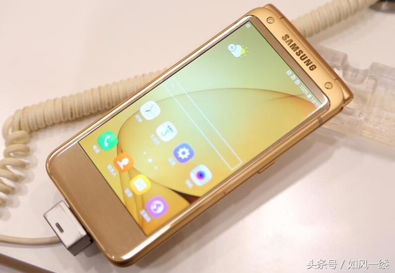 三星翻盖手机w2019现在多少钱,三星w2019翻盖手机现在价格多少