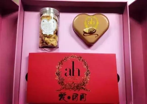 徐福记喜糖阿尔卑斯,大白兔和阿尔卑斯散装