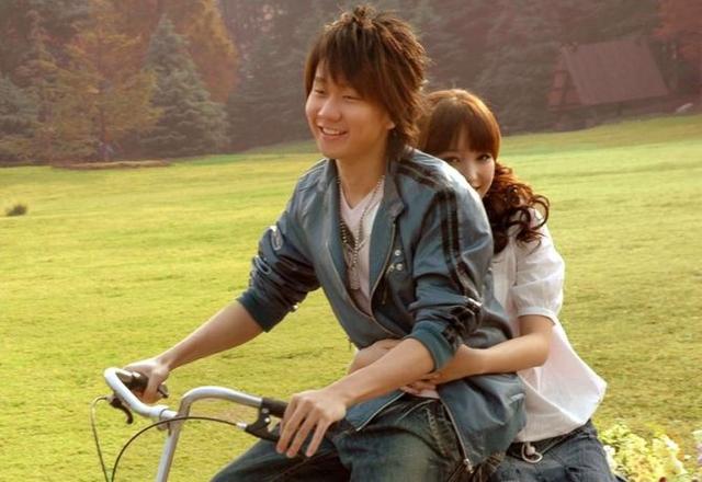 行走的cd林俊杰歌曲,行走的cd林俊杰要害词歌曲教学