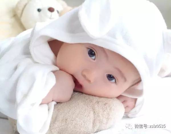 没有后脑勺能够留油头吗,有些人没有后脑勺