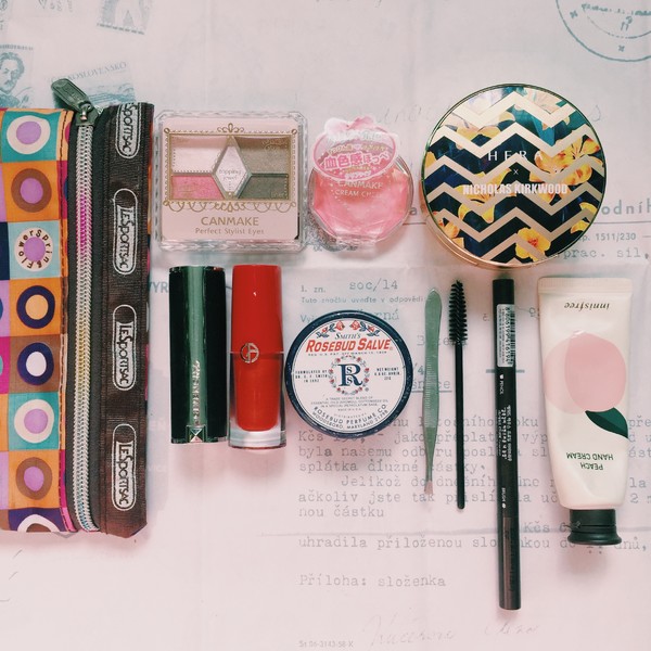 时尚又便利：小手包里的大世界~