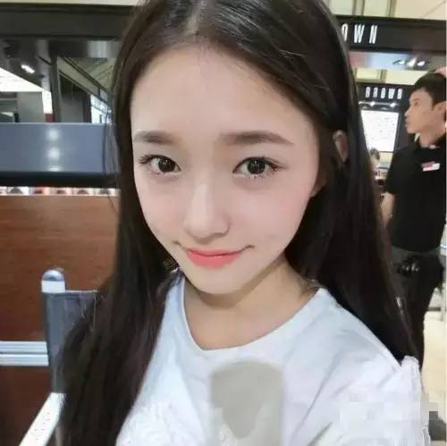 林允星女郎变脸视频,星女郎林允从幼稚到成熟演技爆表