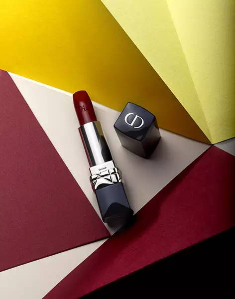 美妆大奖第一名精华,大牌美妆最值得购买的单品