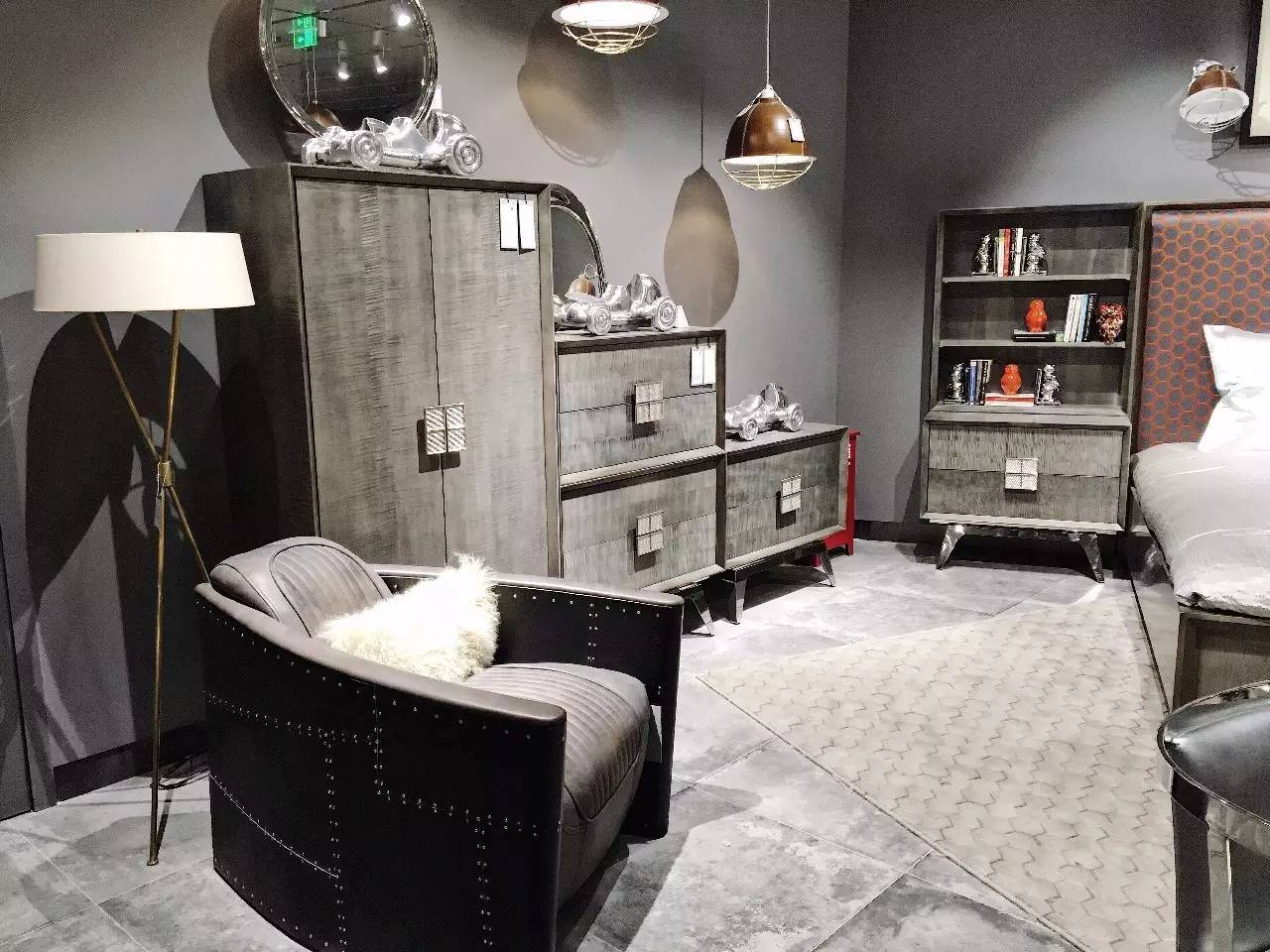 直男们有救了！这13家从未杭州亮相的新店，总有一款圣诞礼物，合适你的女神……