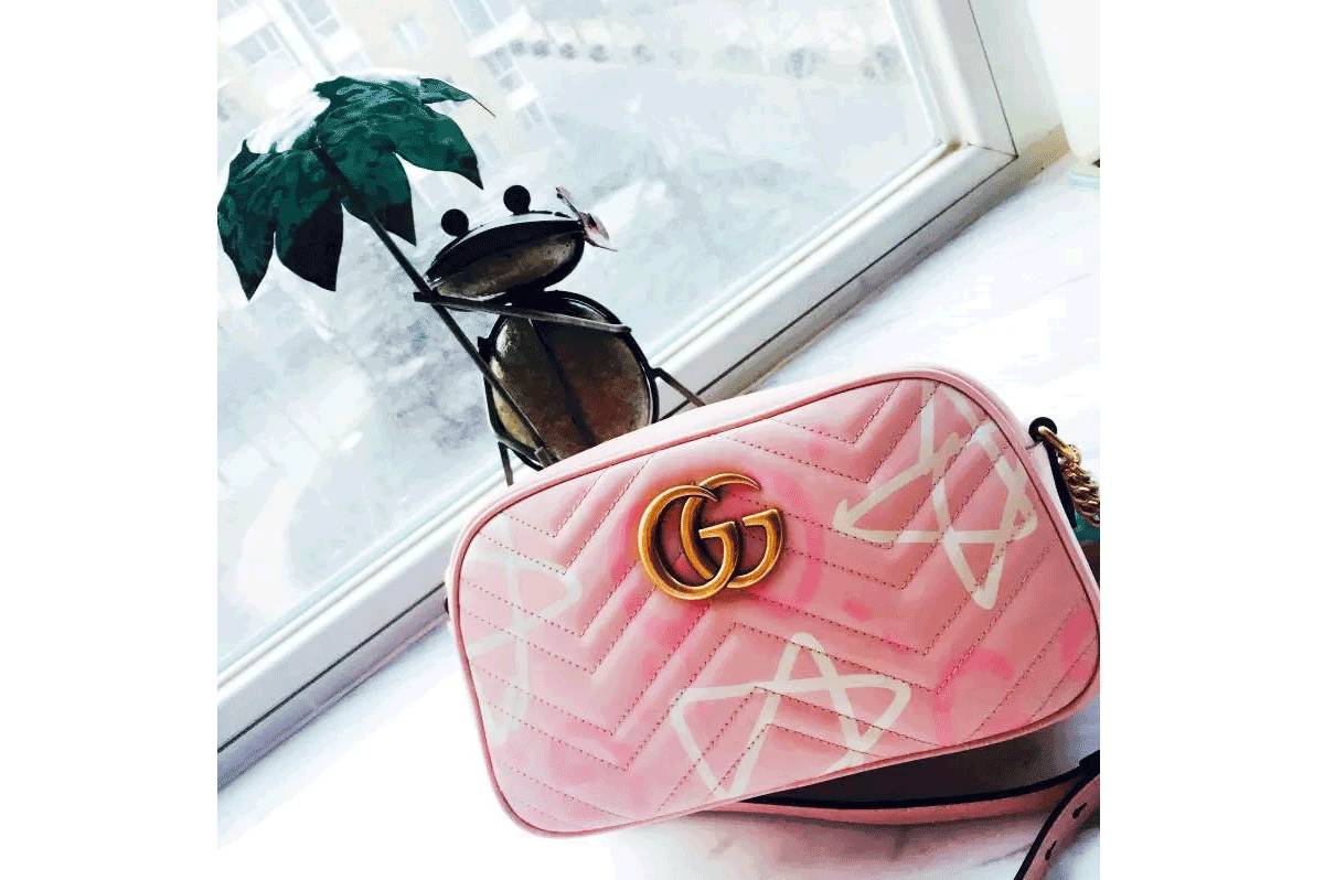 粉丝寄的礼物最后一件太惊喜了,粉丝寄来最想要的礼物