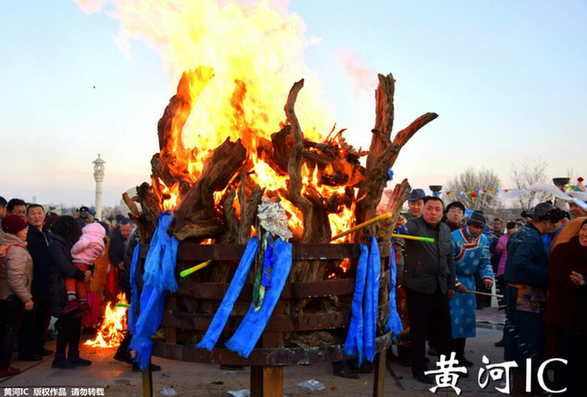 閮藉叞钂欏彜鏃忎妇琛岀キ鐏妭,钂欏彜鏃忓悓鑳炵殑姘戜織椋庢儏