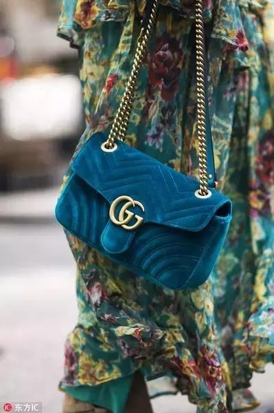 史上最丑时尚单品,丑到惨的时尚单品