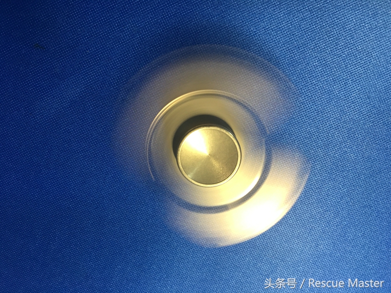 指尖陀螺edc潮玩,handspinner指尖陀螺