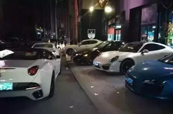 起底保利俱乐部，富二代赛车手成要害词；百度网盘月底前务必升级