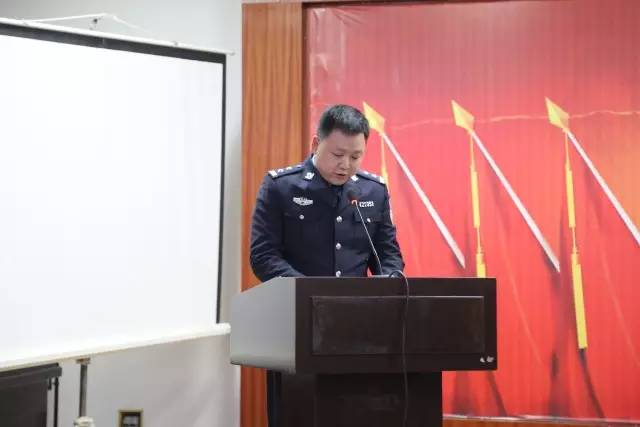 工作做得简单怎么表达,如何上台分享自己的工作经验话术