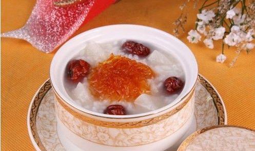 10个月宝宝咳嗽快速止咳小偏方,秋天易咳嗽蜂蜜菊花茶止咳小偏方