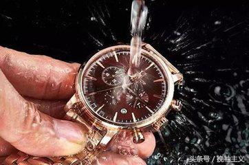 手表不小心进水怎么处理,调手表的地方会进水怎么处理