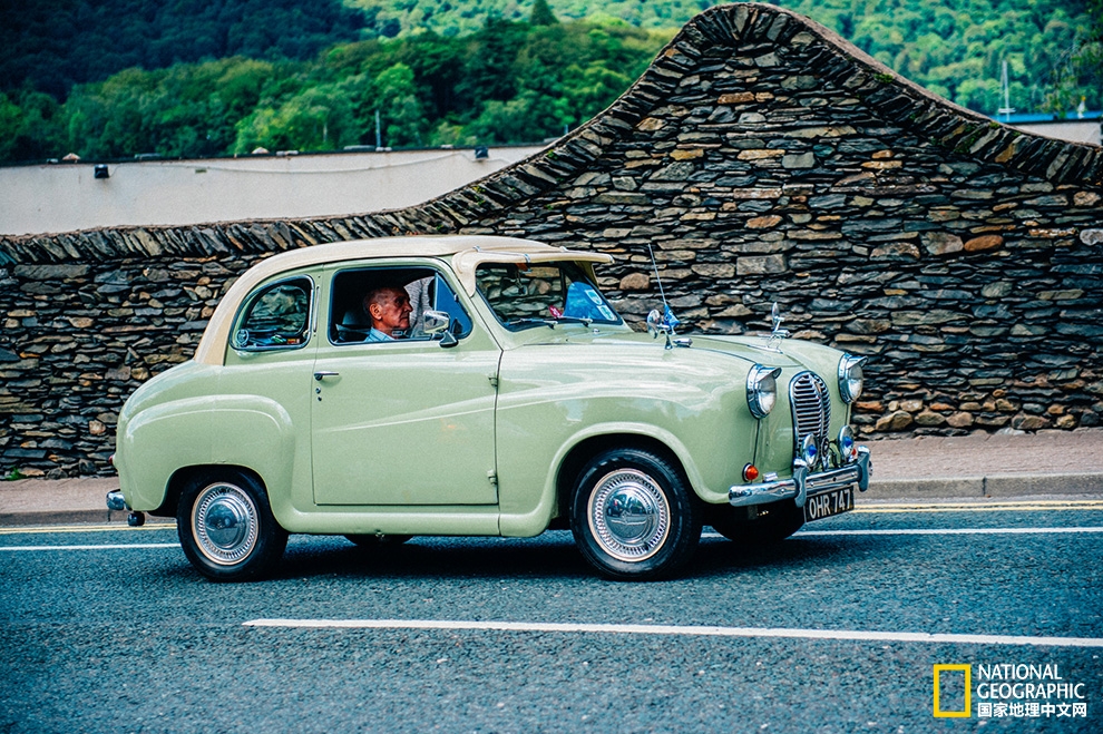 英爱岛行：寂静与喧哗，理智与情感