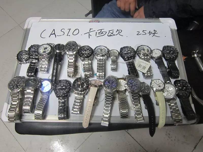 劳力士、浪琴、欧米茄，贵阳这家店欺瞒顾客卖假货，警方全力出击