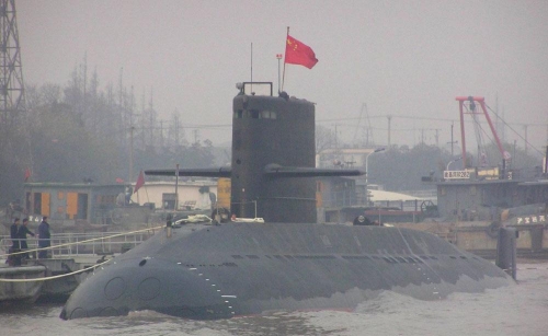 “土产”换潜艇计划正式执行，能不能多还点“金枕头”榴莲干啊？