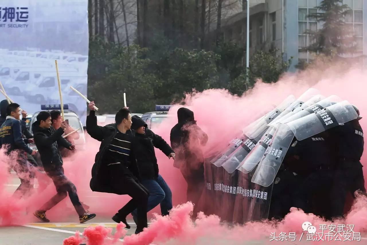 浜哄湪姹熸箹鐪熷疄闀栧眬瑙嗛,浜哄湪闀栧眬