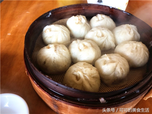 下午茶喝豆浆，一碗宛若鸡蛋羹的咸豆浆，谁能不爱？