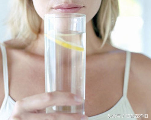 帕金森患者便秘该如何解决,帕金森病人怎么缓解便秘