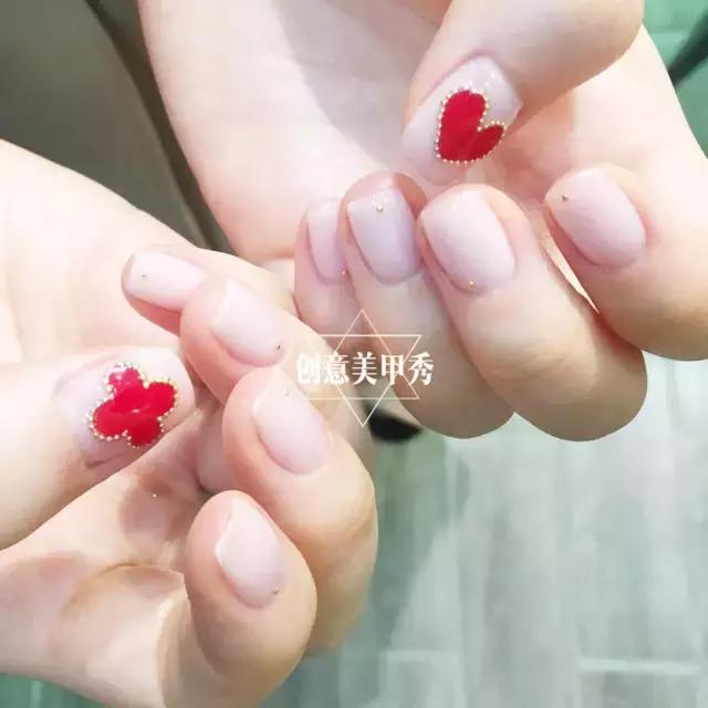 流行的韩国美甲,韩国最新款美甲