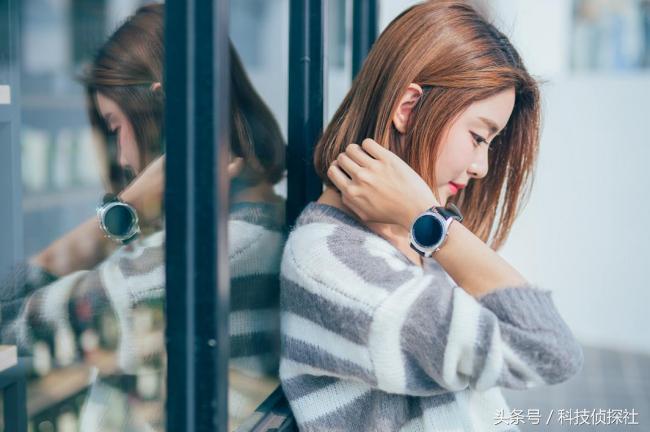 三星gears3先锋版智能手表,三星gears3经典款