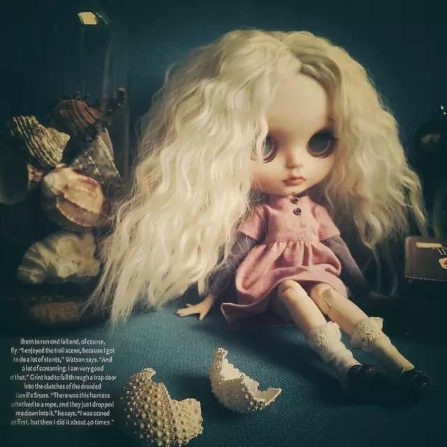 我曾在漫展上见过他们，身旁有一只精致的娃娃陪伴