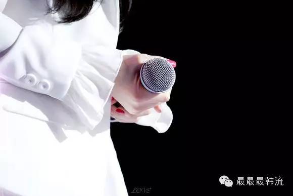 金泰妍曾经二代女团核心人物,金泰妍22年新女团