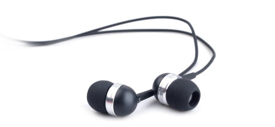 推荐一款入门级耳机,入门精品耳机推荐