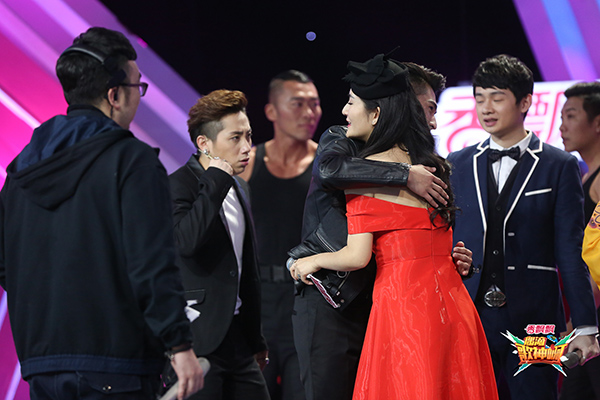 偶滴歌神谢娜唱歌被整在哪一集 (偶滴啊歌神张杰谢娜10-06期完全版)