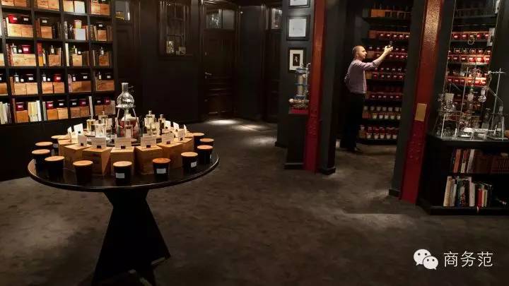 为什么有钱人都爱住别墅,为什么大佬都喜欢四季酒店