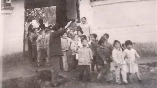 丽江人的朋友圈被这篇《似水流年》刷屏了，完全泪崩！