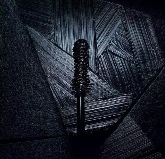 ysl节日限定圣诞眼影盘400,ysl302小黑条怎么搭配眼影