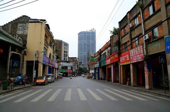 南宁最推荐什么美食街道,南宁最合适逛吃的地方