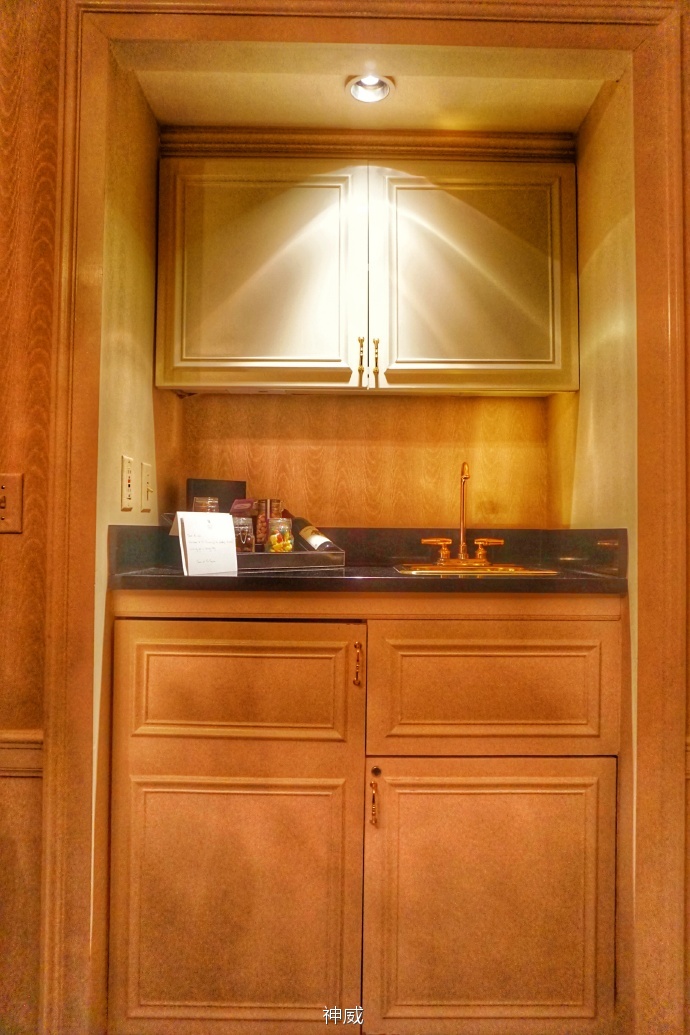 神会玩|XOXO，绯闻纽约的168小时享乐进行时