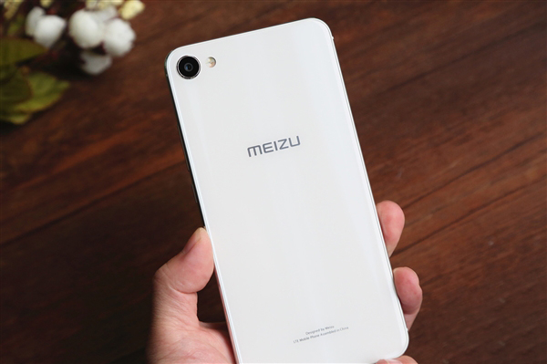 魅族发布魅卡上网服务，网友：小米发布了一年才抄完！