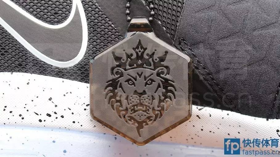 以柔克刚—LEBRONXIV詹姆斯14*开代**箱