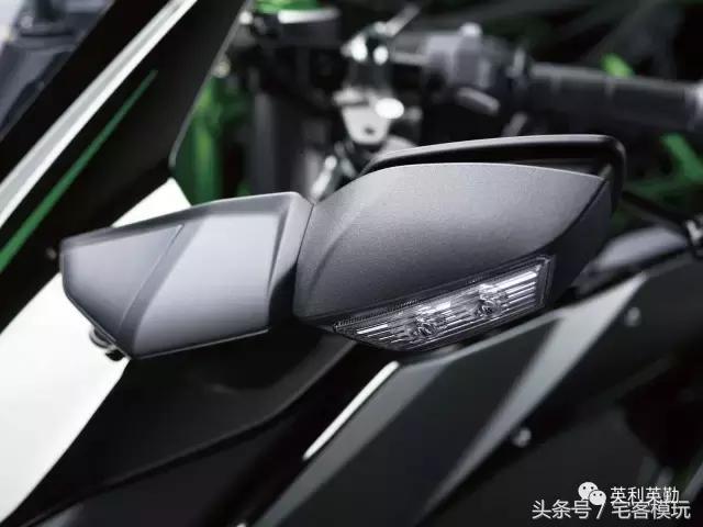 川崎kawasaki摩托车拼装,田宫川崎h2模型拼装过程