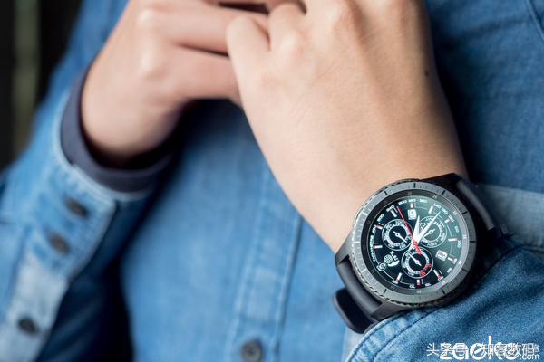 三星GearS3评测：最强智能手表之一，但依然鸡肋