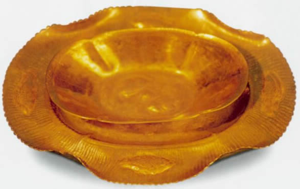 隋唐黄釉酒器价格,隋唐时期的酒器