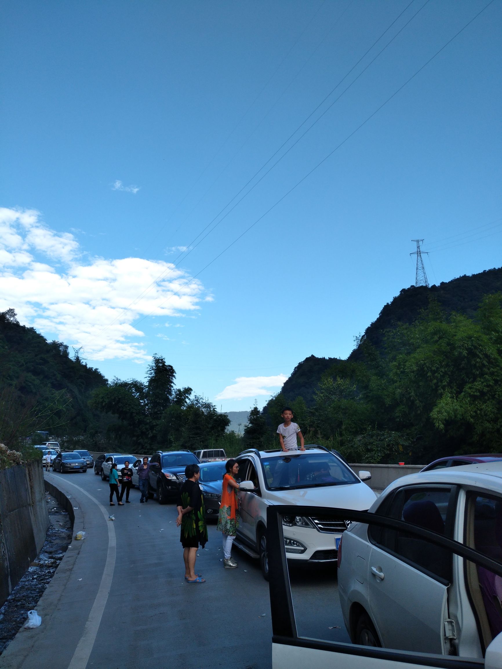 宁夏到陕西的沿途旅游,从宁夏自驾游到重庆多长时间