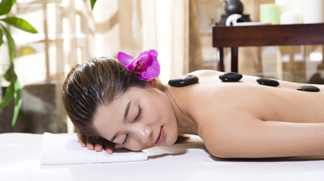 干燥肌肤保湿的方法,皮肤干燥缺水补水最快擦什么