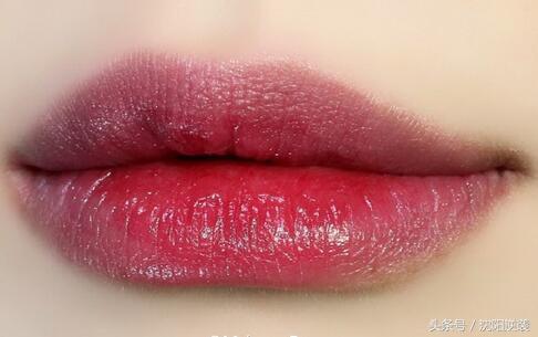 ysl圣罗兰黑管唇釉409试色,ysl圣罗兰黑管唇釉402樱桃色