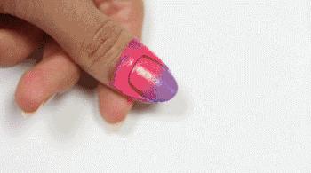 美甲款式推荐2024夏款手绘美甲,美甲款式手绘爆款美甲图显白