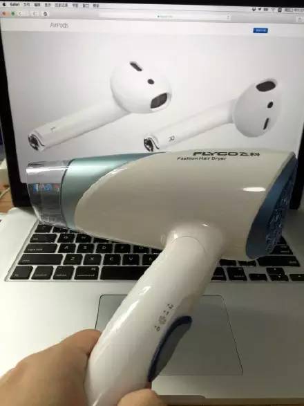 鑻规灉绉嬪鍙戝竷鏂版鑰虫満鐖嗘枡,鑻规灉杩欐鍙戝竷鏂版鑰虫満浜嗗悧