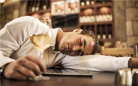 醉酒第二天能够喝茶吗,喝完酒后喝茶好吗