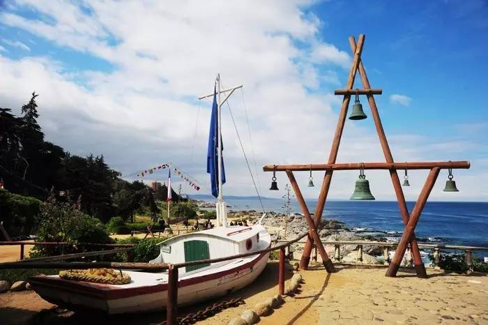 聂鲁达说，没有玩具我就没法活！那么，来看看大诗人怎么活的吧