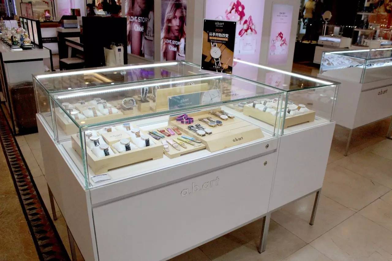 韩剧同款女手表,电视剧韩国明星同款手表