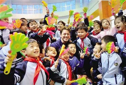 中国杯冰岛队到中山路,2018世界杯冰岛对阿根廷维京战吼